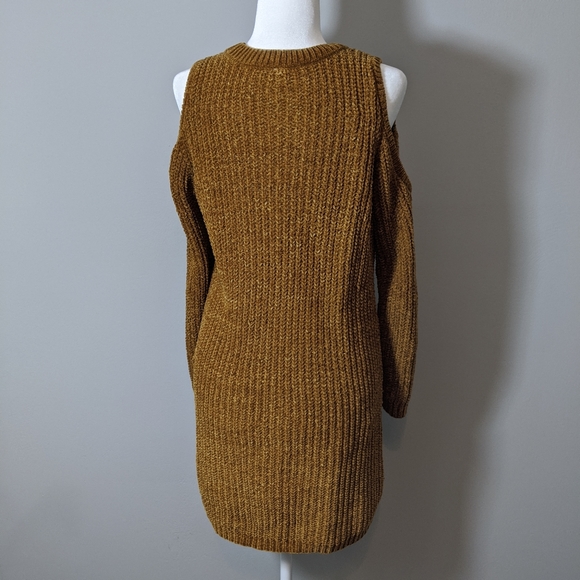 Cold Shoulder Sweater Dress - Picture 3 of 4